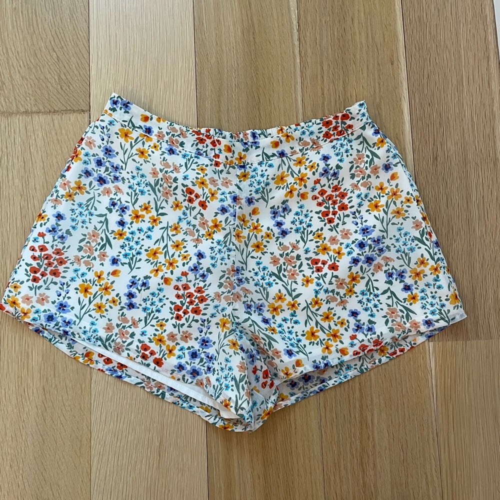 L’academie floral shorts